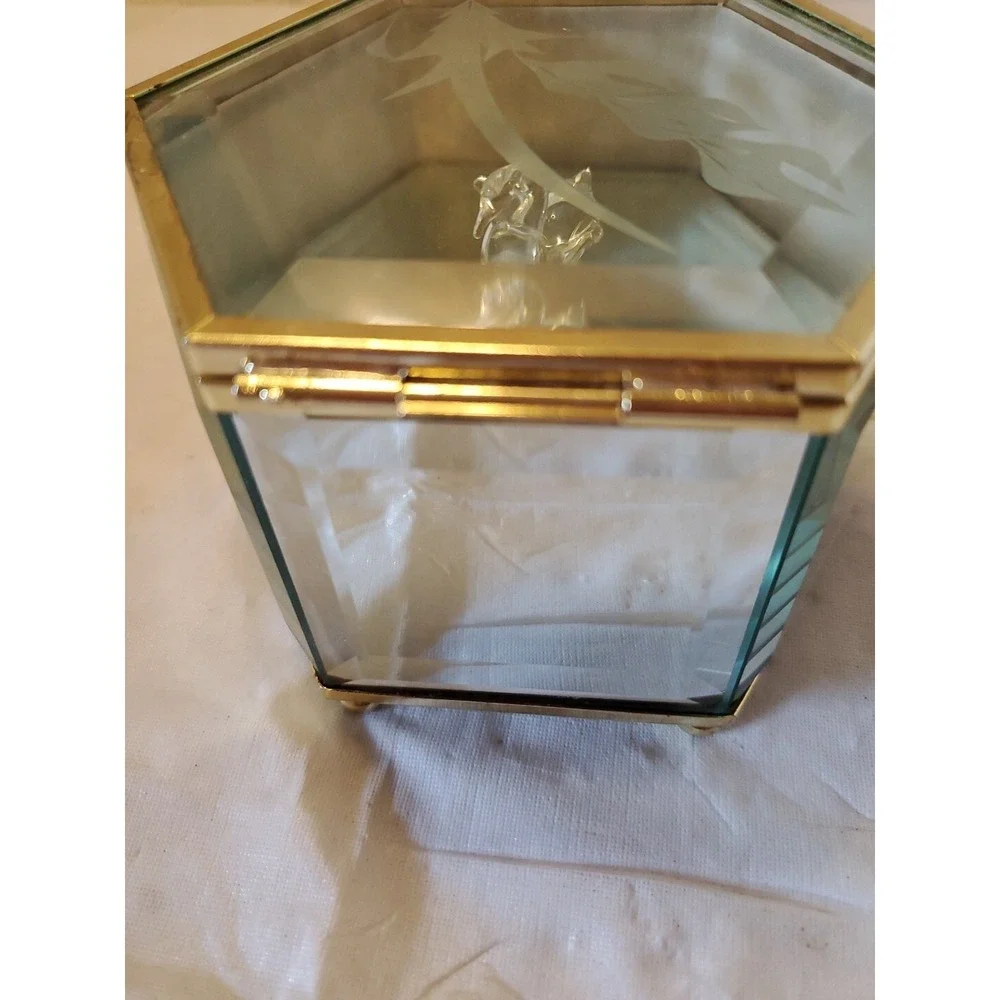 Vintage 1997 Etched Glass Musical Jewelry Box. Mirrored Sides And Glass Swan